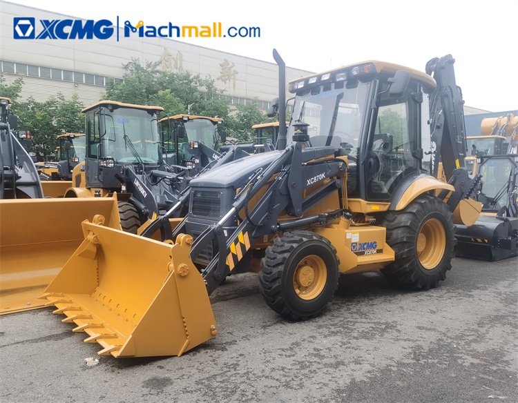 XCMG 4wd 82kw backhoe loader with post hole digger for sale