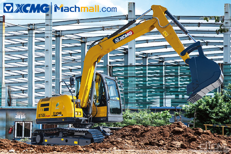 XCMG crawler excavator XE65DA 6.5 ton excavator price