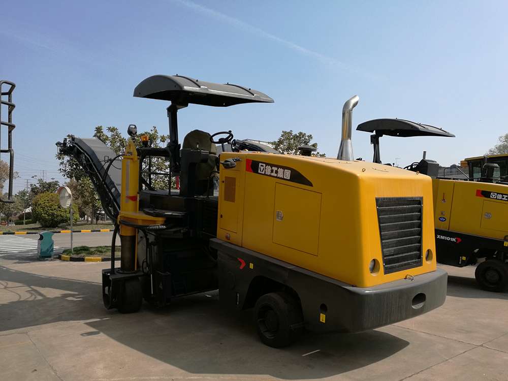 XCMG official 1020mm XM101K mini road cold planer asphalt milling machine price