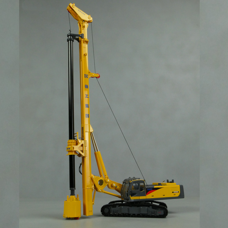 XCMG Rotray Drilling Rig XR220 Model (1:35)