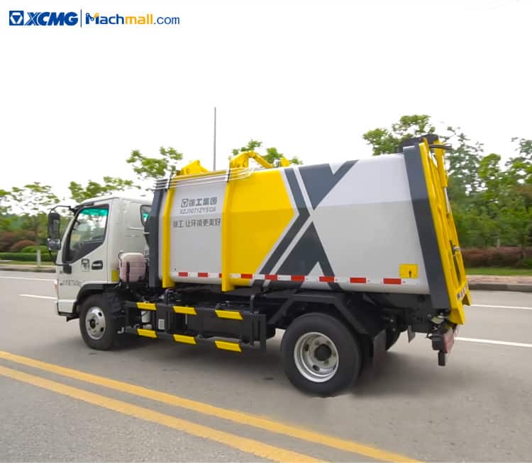 XCMG 5 cubic meter Side Loading Garbage Truck XGH5071ZYSQ6 For Sale