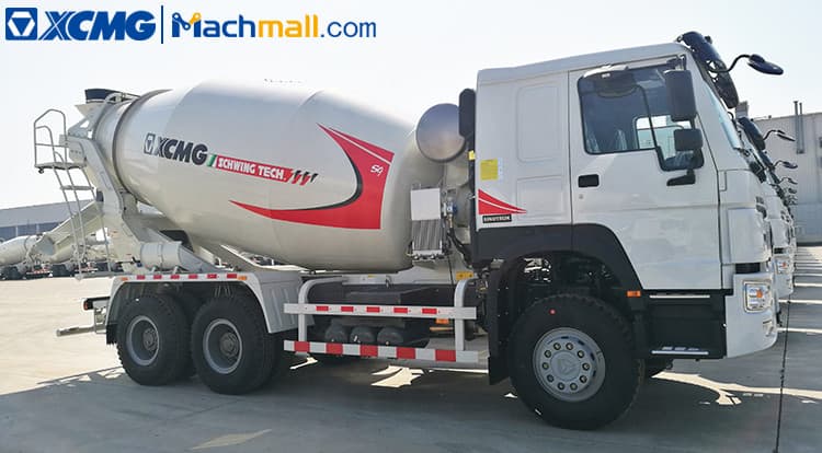 Concrete mixer diesel XCMG 6m3 truck mixer G06K price