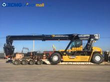 China XCMG 10 ton 16m Reach Stacker for 20ft 40ft Container Price