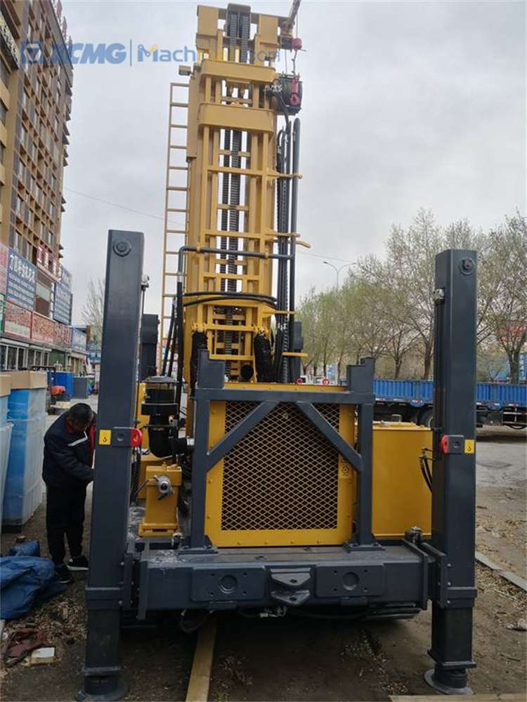 China XCMG Cheap 200 meter Depth Crawler Water Well Drilling Rig Machine for sale