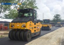 16 ton XCMG tire roller XP163 with pdf catalog price