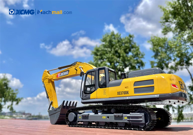 XCMG 1:30 XE370DK Mining Excavator Alloy Diecast Model for sale