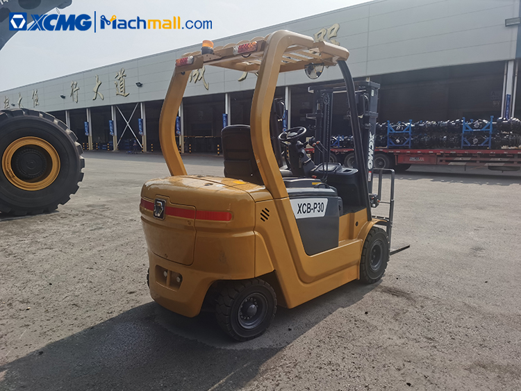 XCMG 3 ton electric forklift 3 - 6m mast height use in cold room -25℃ price