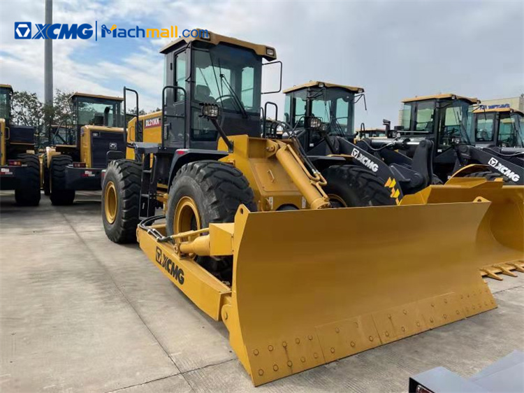 Chinese XCMG Manufacturer 210hp New Wheel Bulldozer DL210KN for sale