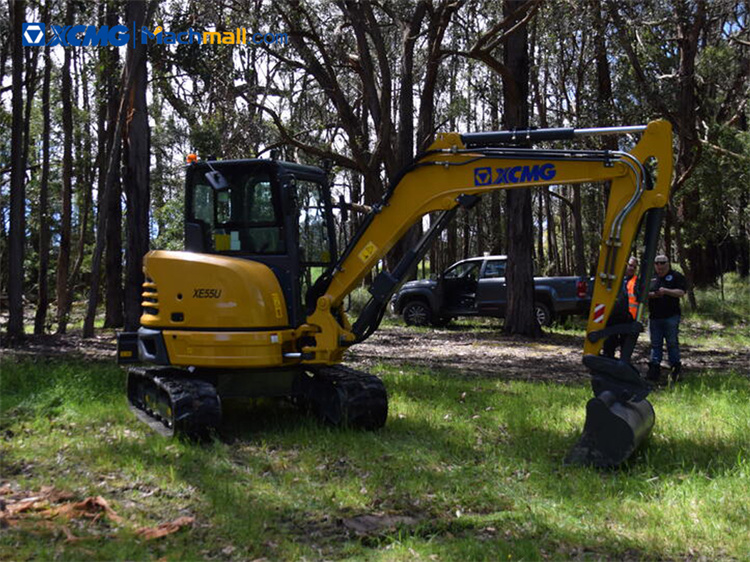 XCMG 6 ton Small Digger Excavator XE55U price