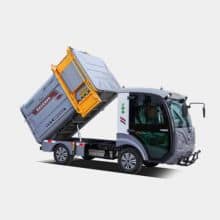 Four-wheeled side-mounted bucket garbage truck YLCG4-5 price