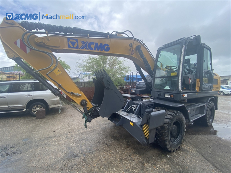 Wheeled Excavators | XCMG XE150WB 14 ton Excavator with Cummins Engine