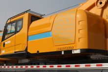 XCMG 460 ton all terrain crane XCA460
