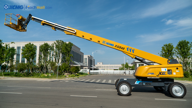 XCMG XGS40 40m Straight arm mobile elevating telescopic boom lift with 4 wheel price