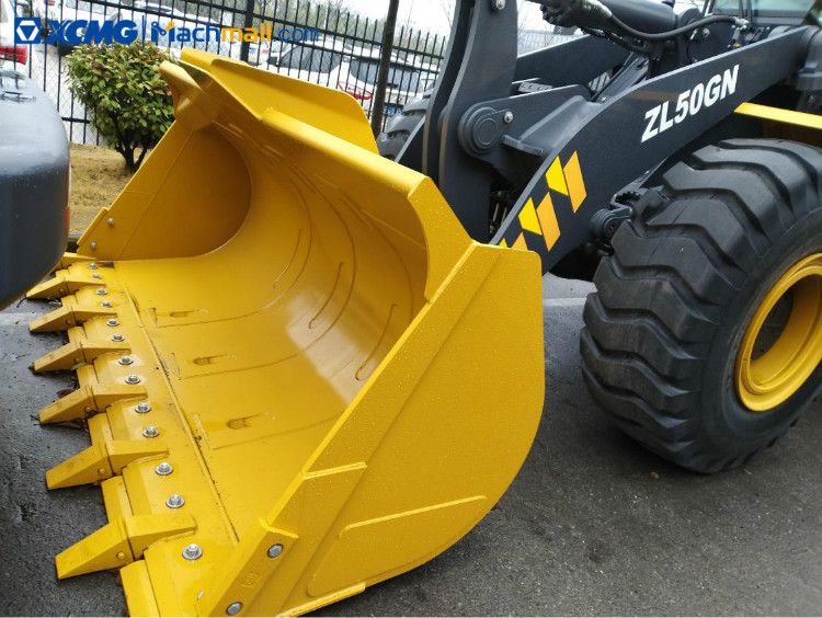 XCMG 5 ton loader machine ZL50GN for sale