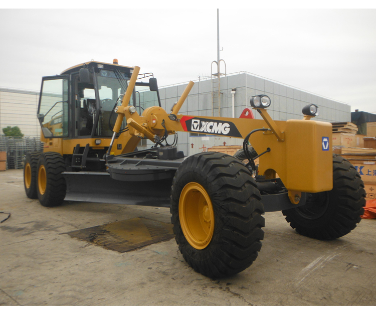 XCMG road equipment 165hp motor grader with Cummins Engine GR165 for sale