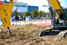XCMG 22 ton hydraulic excavator machine with excavator accessories price