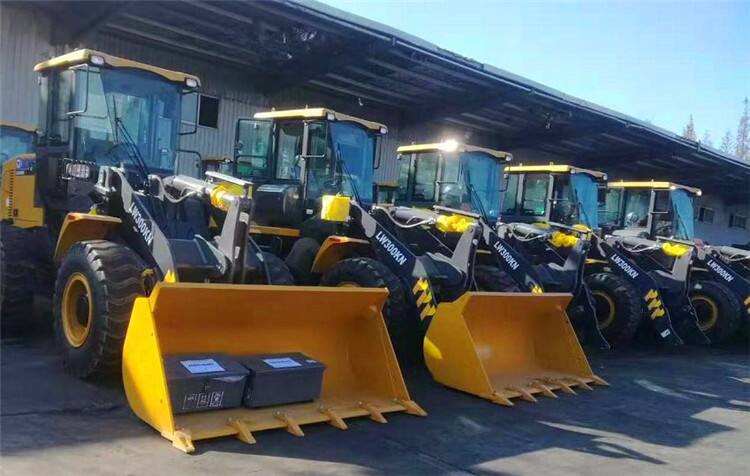 XCMG official manufacturer 3 ton front wheel loader LW300KN China small wheel loaders for sale