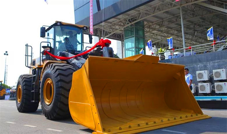 China XCMG 7 ton Hydraulic Wheel Loader LW700HV with Factory Price