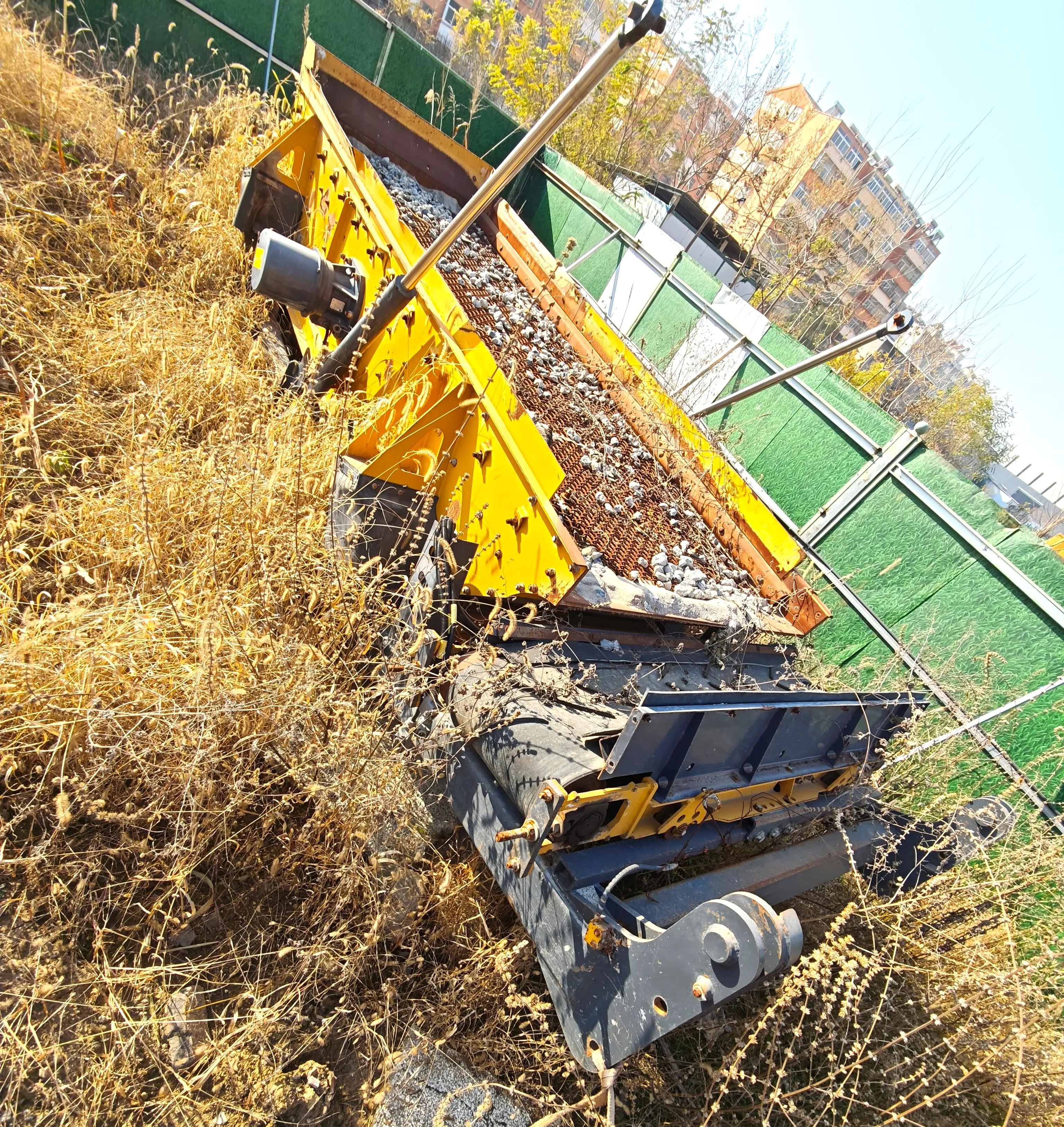 XCMG Official Used Mobile Impact Crusher XPF1214 Stone Rock Crusher Machine