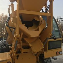 HY-160 self loading concrete mixer