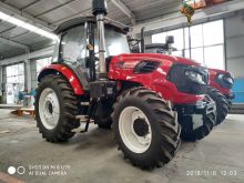 Made in China 130HP 4WD 4/6 Cylinder Walking Agricultural Machinery Farm Tractor