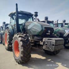 Factory Supply 130HP 4WD Walking Diesel Agricultural Farm Tractor Made in China