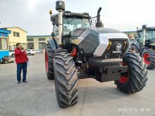 China Taihong 180HP 4WD Walking/Diesel/Garden/Agricultural Machinery Farm Tracto