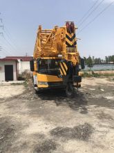 chinese brand QY70K used crane used 70ton xcmg truck crane for sale