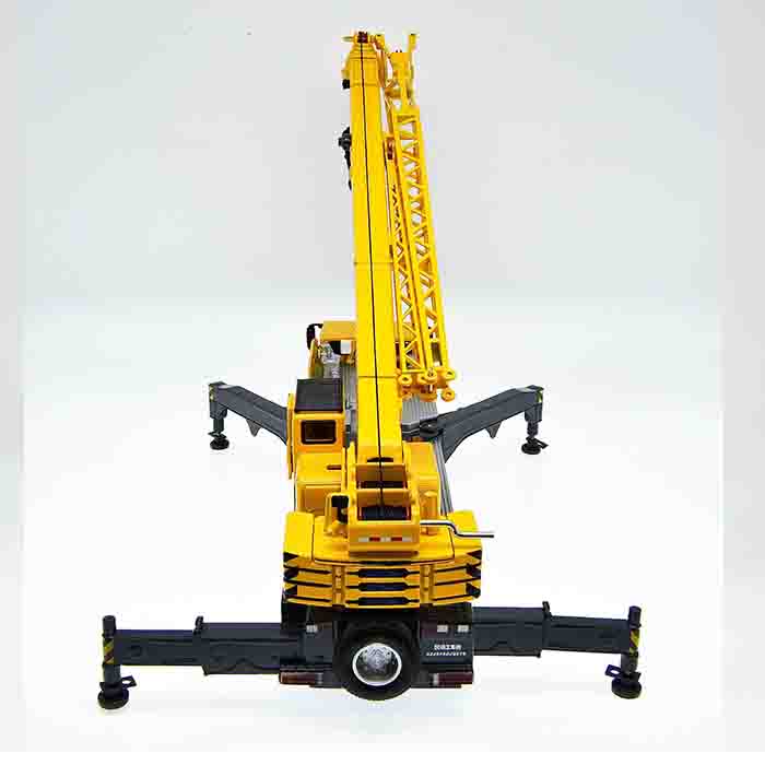 1:50 XCMG XCT75 Engineering Crane Construction Machinery Vehicle
