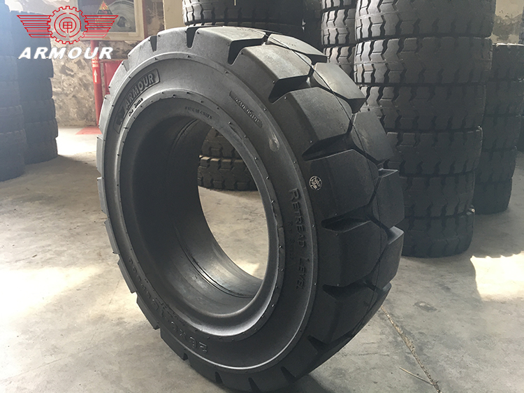 Solid tyres Armour 28*9-15 SP800 with high wear resistance price