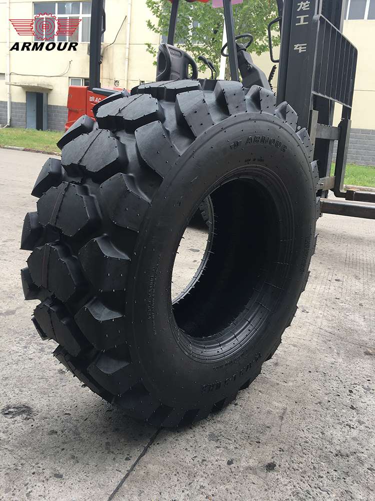 L5B 12-16.5 12.5/80-18 14/16PR 831mm diameter Amour industrial tyres for forklift sale