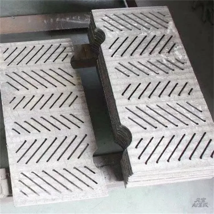 CCO Abrasion Alloy Liner Hardfacing Wear Steel Plate for Hopper Chopper