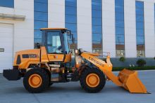 LUGONG LG938 Compact Wheel Loader Front Loader China loader big hub reduction wheel loader For Sale