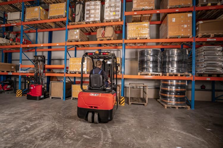 China EP warehouse forklift with three wheel 2.0 ton 4m lift height for sale