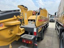 XCMG Official HBC10018K Used Mini Concrete Machinery Concrete Line Pump 15 ton for sale