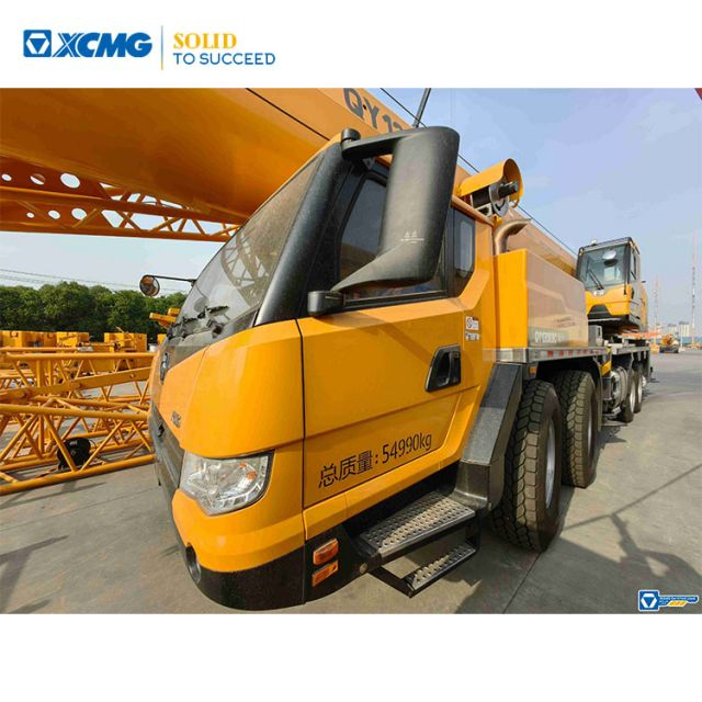 XCMG 2024 Official Second Hand QY130K8C 130 Ton Telescopic Boom Truck Crane in Good Condition
