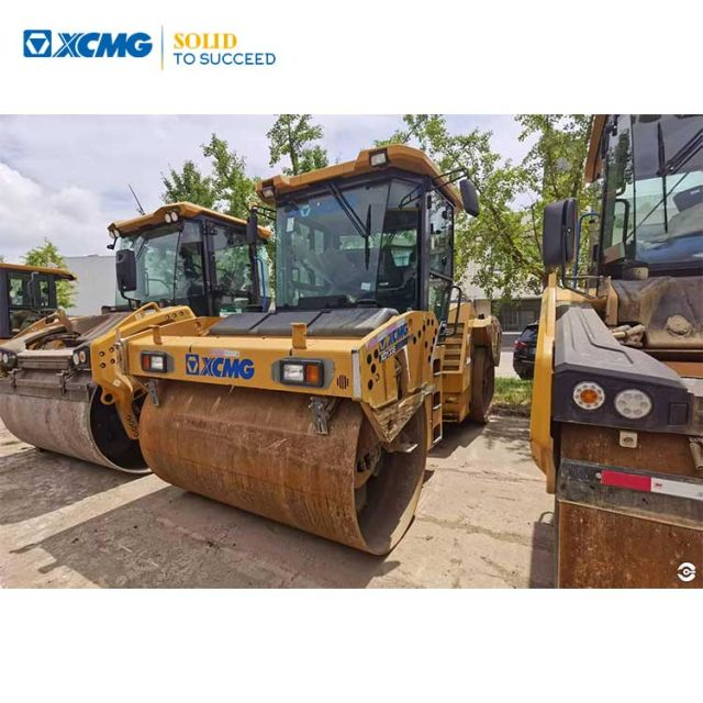 XCMG Factory Second Hand XD133S 13Ton Double Drum Road Roller Price for Sale