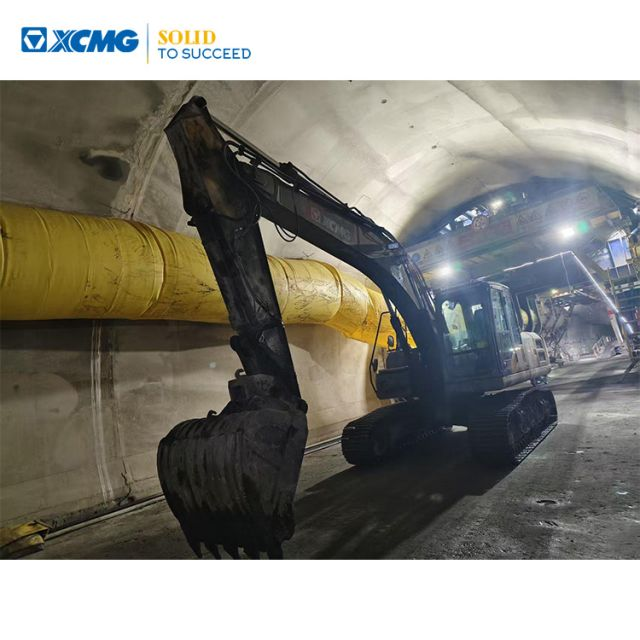 XCMG Factory 21Ton Used Crawler Hydraulic Excavator XE215DA Hot Sale