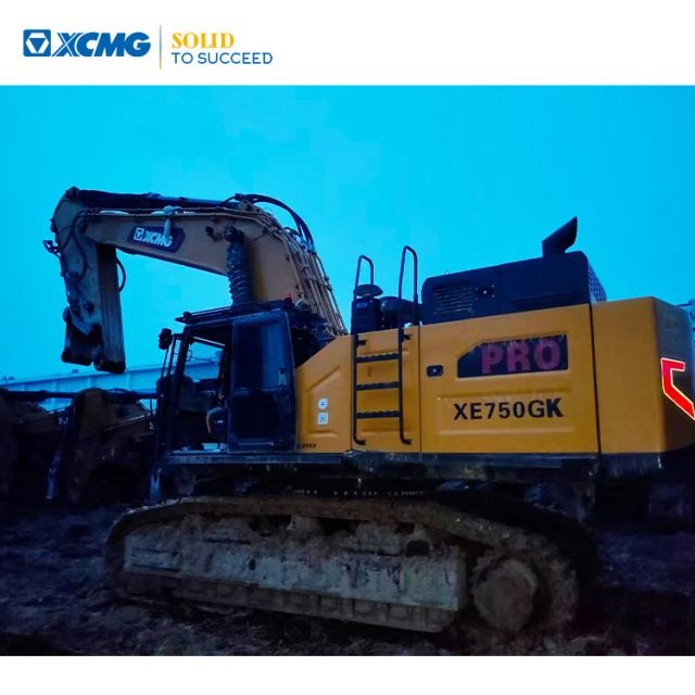 XCMG Used Crawler Excavator XE700GK Stable Engine Strong Digging Performance