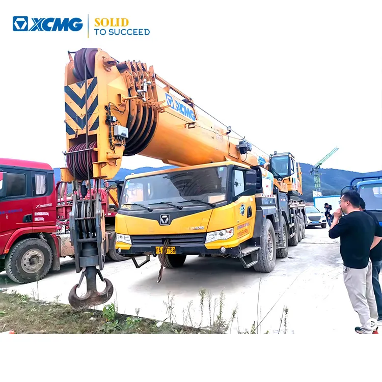 XCMG Factory Used Truck Crane XCT130-1 Diesel Engine Strong Power Tested and Inspected