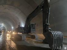 XCMG 21 Ton Used Engineering Construction Machinery Crawler Excavator XE215DA Price