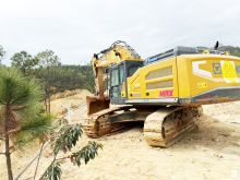XCMG Factory Second Hand Hydraulic Excavator XE600DK MAX 60ton Digger Price