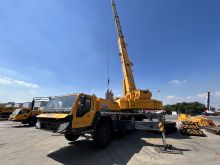 XCMG factory famous 160 ton used all terrain crane QAY160