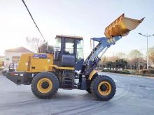 XCMG Used Wheel Loader For Sale 3 Ton LW300KN Second Hand low cost