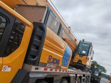 XCMG used lifting machinery all terrain crane 180 ton XCA180L8 with quality guarantee for sale