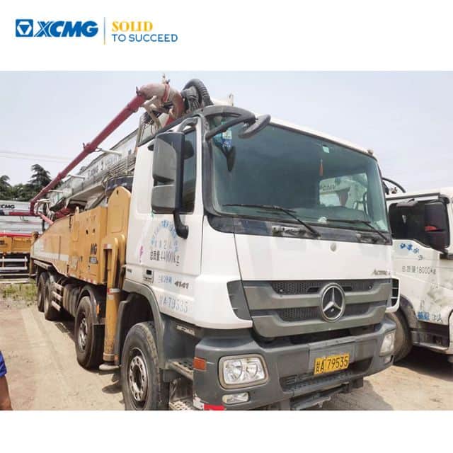XCMG Concrete Lifting Equipment HB58V 58m Used Concrete Pump Truck with Best Price