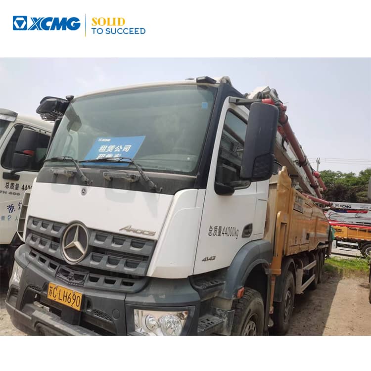 XCMG Official Used Concrete Truck Mounted Pumps HB66V With High Quality For Sale