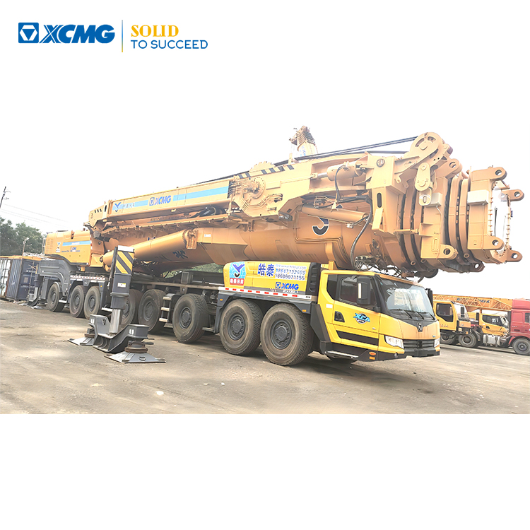 XCMG official used truck mobile crane XCA1200 remote control crane truck For Sale