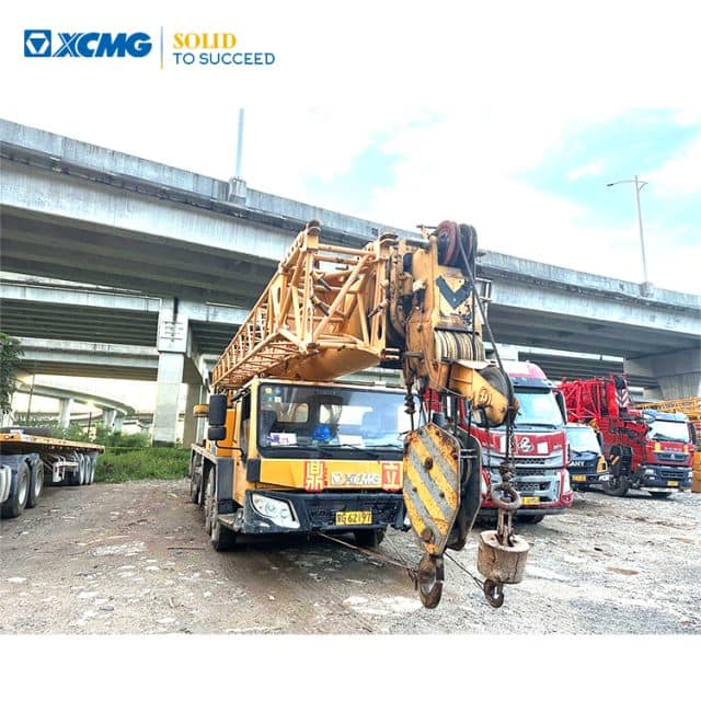 XCMG 70ton construction machine QY70K-I used truck crane for sale