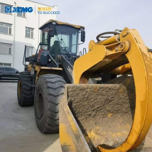 XCMG wheel loaders LW550FV for sale by owner